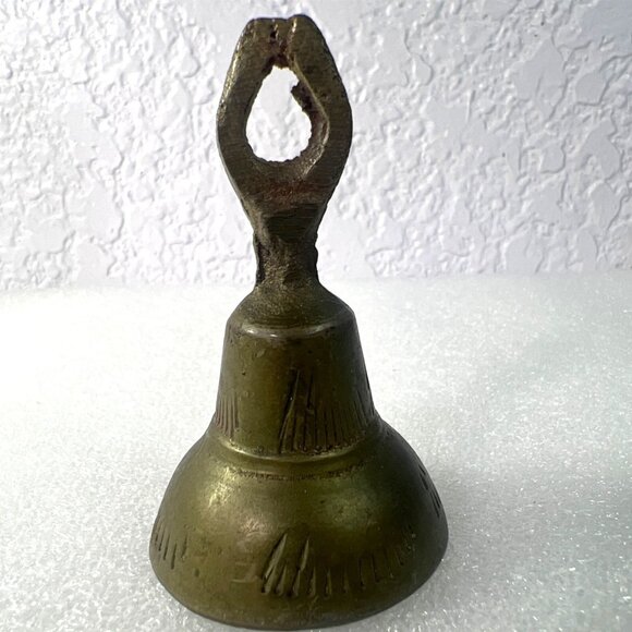 Small Brass Bells Set Of Three in typical India motifs Two with beautiful sounds - Picture 7 of 10
